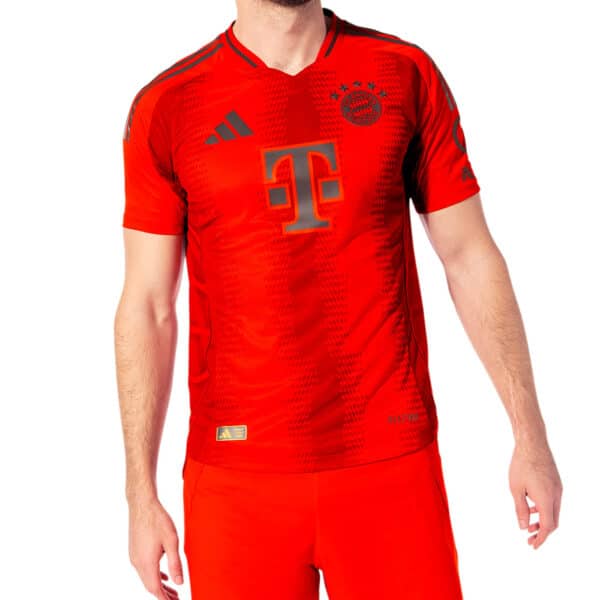 MAILLOT BAYERN MUNICH DOMICILE VERSION AUTHENTIC SAISON 2024-2025